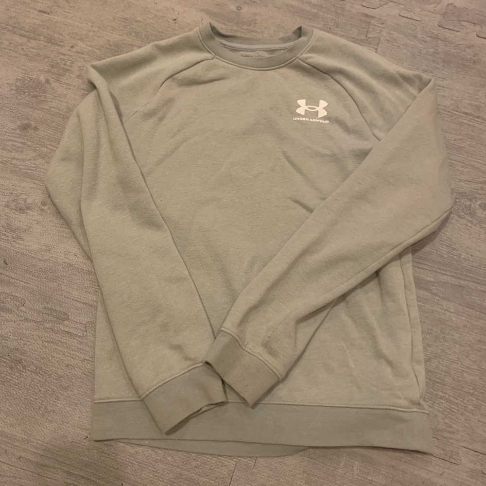 Under Armour crew neck sweatshirt.